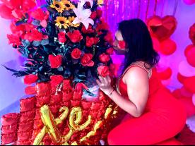 Stream-Bild von dolldirtyzahory auf OléCams