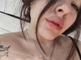 Carolinna profile
