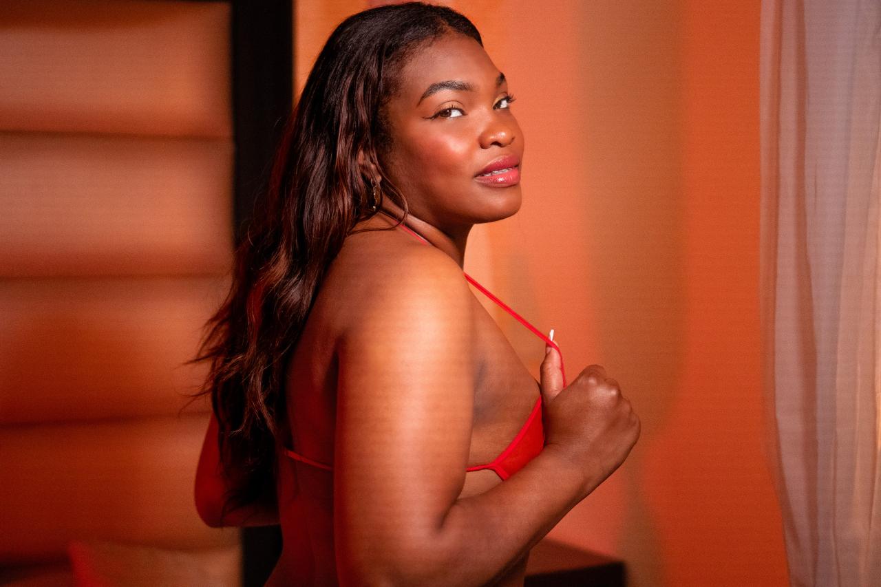 AnishaJones