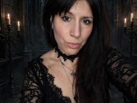 Issabella profile
