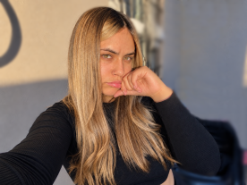 Martina-Blonde profile